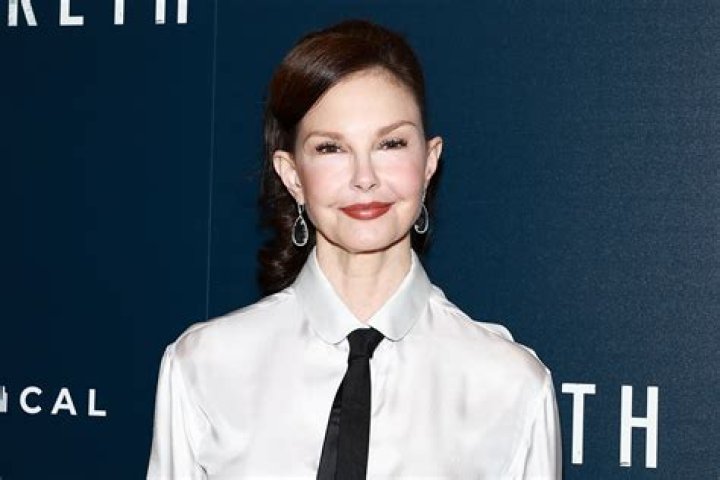 Unveiling The Untold Story Of Ashley Judd's Son: Discoveries And Insights